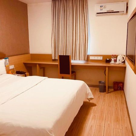 7Days Inn Guiyang Yanwu Street 外观 照片