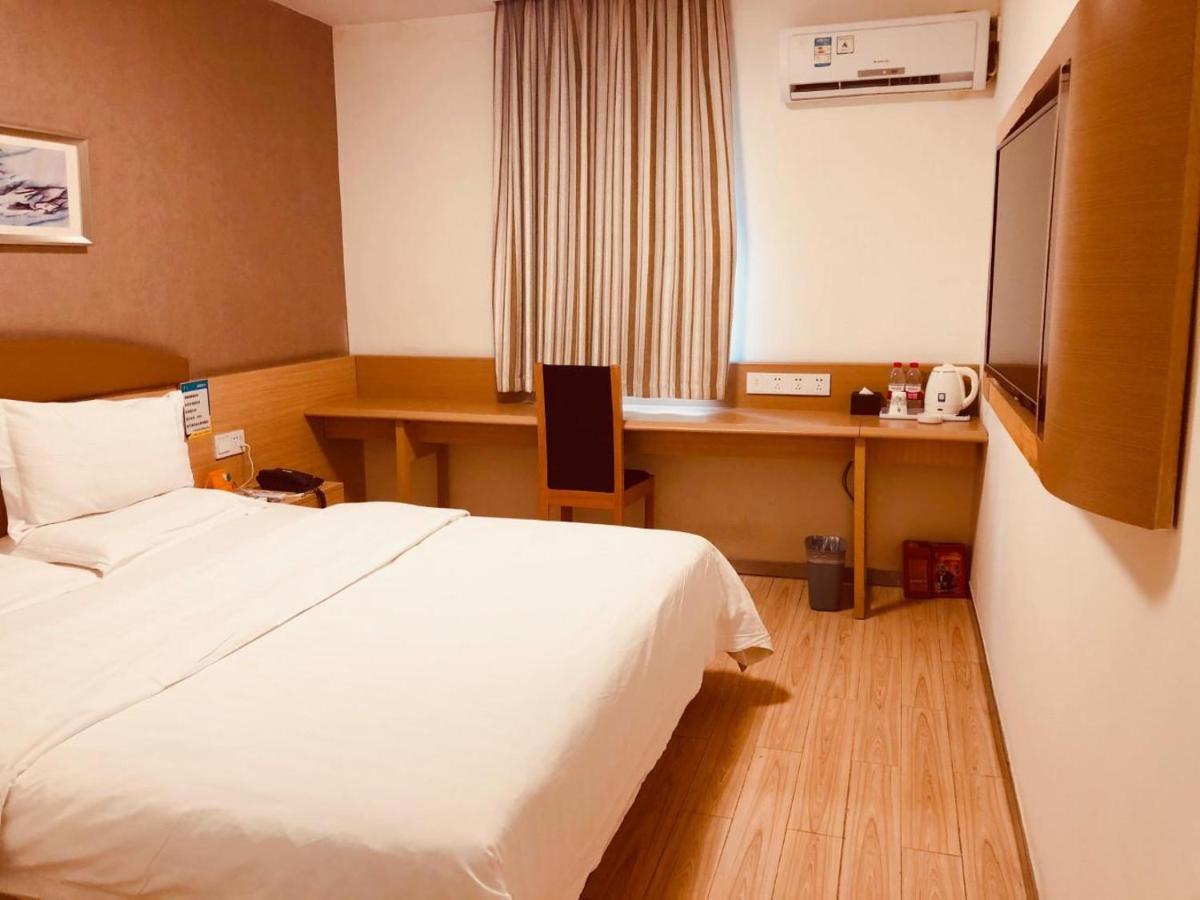 7Days Inn Guiyang Yanwu Street 外观 照片